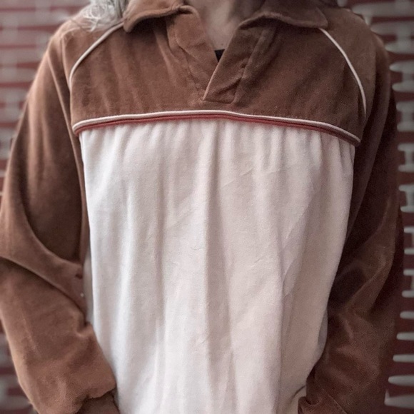 Vintage Velour shirt - Picture 3 of 11